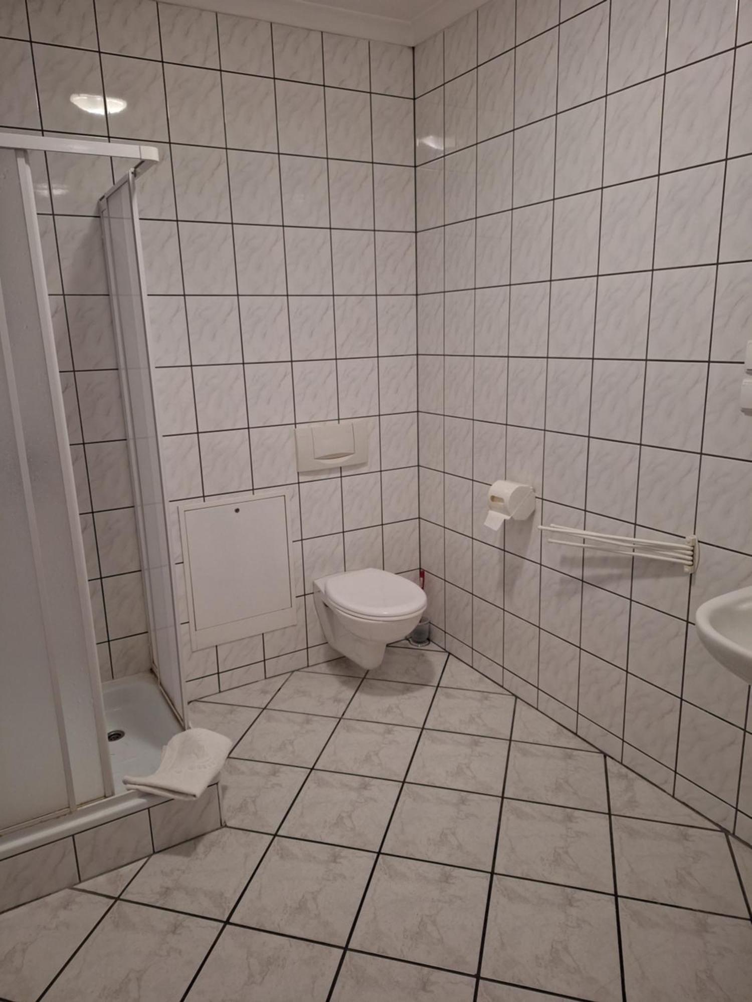 Hotel Malwa Ostrów Wielkopolski Buitenkant foto